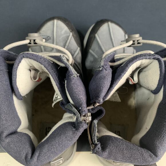 UGG Blue Gray Leather Turlock Snow Boots Men’s Size 6. 200 G Thinsulate Zip Up. main image 5